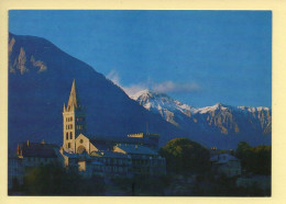 05. EMBRUN – La Cathédrale / La Tour Brune / Jeux D'ombres Et De Lumières  La Tombée Du Jour (voir Scan Recto/verso) - Sonstige & Ohne Zuordnung