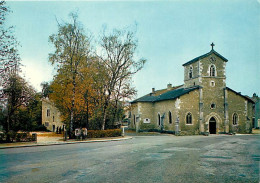 88 - Domremy La Pucelle - La Maison De Jeanne D'Arc Et L'Eglise - Carte Neuve - CPM - Voir Scans Recto-Verso - Domremy La Pucelle