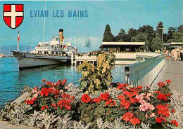 74 - Evian Les Bains - Le Débarcadère - Bateaux - Fleurs - Blasons - CPM - Voir Scans Recto-Verso - Evian-les-Bains