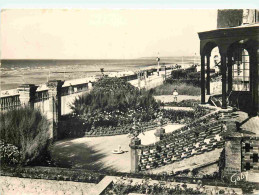 14 - Cabourg - La Promenade Et La Plage - Mention Photographie Véritable - CPSM Grand Format - Voir Scans Recto-Verso - Cabourg