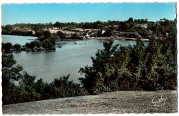 CPSM PF 35 - LA GUERCHE DE BRETAGNE (Ille Et Vilaine) - 2. Etang De Carcraon - La Guerche-de-Bretagne