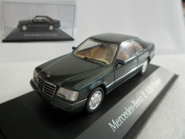 Herpa Mercedes E320 Coupé En Boite Vitrine échelle 1/43 - Herpa