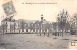 TOURS - Groupe Scolaire - Place Rabelais - Très Bon état - Tours