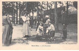 PARIS Vécu - A La Fontaine - Très Bon état - Autres & Non Classés