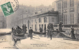 PARIS - Les Inondations De Paris En 1910 - Rue De Bellechasse - Très Bon état - De Overstroming Van 1910