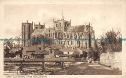 R078866 Ripon Cathedral. From Alma Bridge. Parker Publisher. The Seal Of Artisti - World