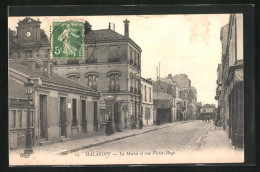 CPA Malakoff, La Mairie Et Rue Victor-Hugo  - Malakoff