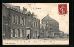 CPA Villers-Bretonneux, La Gendarmerie, L`Ecole Des Frères  - Villers Bretonneux