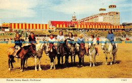 R081982 Ponies. Coney Beach. Porthcawl. Dennis - Monde