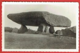 Locmariaquer - La Table Des Marchands - Un Des Plus Beaux Dolmens Connus - Locmariaquer