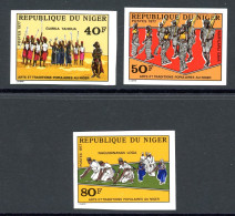 Niger 579-581 Geschnitten Postfrisch Volkskunst #HC033 - Níger (1960-...)