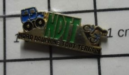 912B Pin's Pins : BEAU ET RARE / SPORTS / NDTT AUTO VELO NORD DAUPHINe TOUT TERRAIN - Sonstige & Ohne Zuordnung