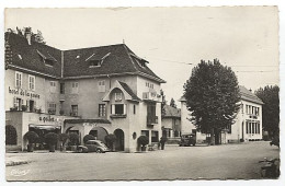 X122165 ISERE PONT DE BEAUVOISIN HOTEL DE LA POSTE PLAN AVEC UNE RENAULT 4 CV - Autres & Non Classés