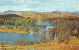 R083305 Tarn Hows. Gomis. 1980 - World