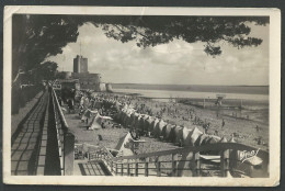 Charente Maritime , Fouras Les Bains , La Plage Et Le Sémaphore - Fouras-les-Bains