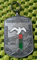 Medaile   : Waddenwandeltocht: Sportkommissie Ferwerd 1970 , Friesland.  -  Original Foto  !!  Medallion  Dutch . - Andere & Zonder Classificatie