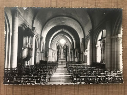 JONZAC Intérieur De L'Eglise - Jonzac