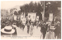 65 - Congrès Eucharistique Lourdes 1914 - La Procession - Les Bannières - Lourdes