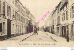 17.  ROCHEFORT SUR MER .  Rue Cochon Duvivier . - Rochefort