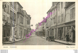 27.  VERNON .  Rue Carnot .  CPA Animée . - Vernon