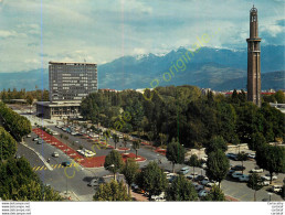 38.  GRENOBLE .  Parc Paul Mistral . Mairie Et La Chaine De Belledonne . - Grenoble