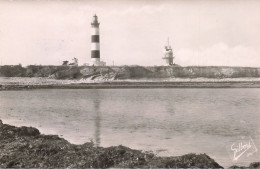 17-SAINT DENIS D OLERON LE PHARE DE CHASSIRON-N°T5269-B/0119 - Autres & Non Classés