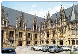 ROUEN - La Cour Intérieure Du Palais De Justice - Rouen