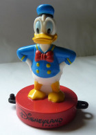 ANCIENNE FIGURINE TAMPON DONALD DISNEYLAND PARIS MCDONALD'S MCDO DISNEY 8 CM - Disney