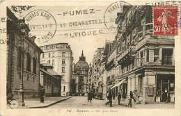 35 - Rennes - Rue Jules Simon - Animée - Oblitération Ronde De 1933 - CPA - Voir Scans Recto-Verso - Rennes