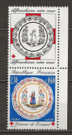 FRANCE MNH ** 2646a Avec Vignette Croix Rouge Faïence De Quimper - Nuevos