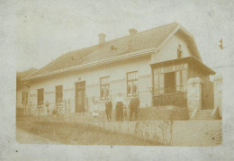 Social History Souvenir Real Photo Family In Front Of House - Photographs