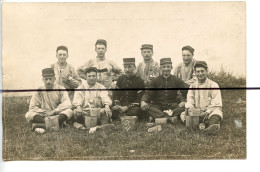 Carte Photo .CPA . D69. LYON. Militaire. Soldats Qui Posent Pour La Photo - Andere & Zonder Classificatie