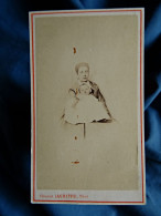 Photo CDV Lagriffe Paris  Jeune Femme Avec Un Bébé Portant Un Bonnet  Sec. Emp. CA 1860-65 - L442 - Alte (vor 1900)