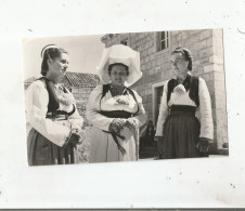 BOSNIE HERZEGOVINE CARTE PHOTO FEMMES EN COSTUME 79 - Bosnie-Herzegovine