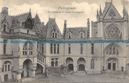 R084516 Pierrefonds. Le Chateau. Cour Et Chapelle. 1904 - Monde