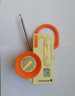 RADIO TRANSISTOR DA SPIAGGIA OMAGGIO SUN CARE SCHWARZKOPF 1990 FUNZIONANTE - Apparecchi