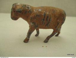 Figurine Soldat En Plomb   Mouton - Jouets Anciens