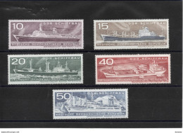 RDA 1971 Bateaux Yvert 1386-1388 + 1390-1391 NEUF** MNH - Neufs