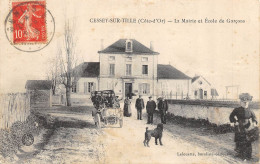 CPA 21 CESSEY SUR TILLE LA MAIRIE ET ECOLE DE GARCONS  Vieille Voiture - Sonstige & Ohne Zuordnung