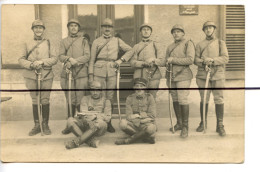 Carte Photo Militaire CPA D69. LYON. Soldats Qui Posent Pour La Photo . Souvenir De La Garde 1922 - Andere & Zonder Classificatie