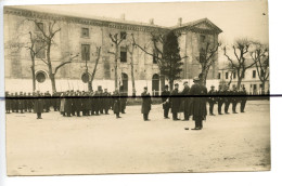 Carte Photo Militaire CPA D55 Libourne . Remise Des Médailles , Décorations  Lt Col  VAILLANT - Libourne