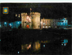 55 - Verdun - La Porte Chaussée - Vue De Nuit - Au Fond Les Tours De La Cathédrale - CPM - Voir Scans Recto-Verso - Verdun