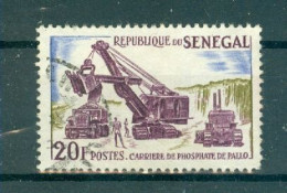 REPUBLIQUE DU SENEGAL - N°238 Oblitéré - Industrialisation. - Sénégal (1960-...)