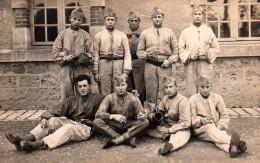 épernay - Carte Photo - Militaria - Groupe De Militaires Soldats - Photographe PETIT - Epernay