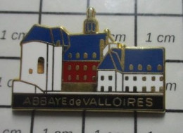 1818B Pin's Pins / Beau Et Rare / VILLES / ABBAYE DE VALLOIRES ARGOULES SOMME - Ciudades