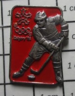 1818c Pin's Pins / Beau Et Rare : JEUX OLYMPIQUES  D'HIVER CALGARY 1988 HOCKEY SUR GLACE - Jeux Olympiques