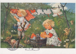 NIÑOS Escenas Paisajes Vintage Tarjeta Postal CPSM #PBT232.A - Scènes & Paysages