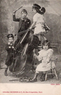 Orchestre Garçon Et Fille Jouant De La Contrebasse- Trompette Chef D'orc   - Gouesnon Paris Carte Pionnière Cliché Nadar - Music And Musicians