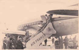 AVIATION CIVILE - Photo Originale Caravelle Air France, Débarquement De Passagers - Aviazione