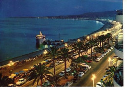 Nice La Promenade Des Anglais La Nuit ( ID Ou DS... Bateau à Quai - Nice Bij Nacht